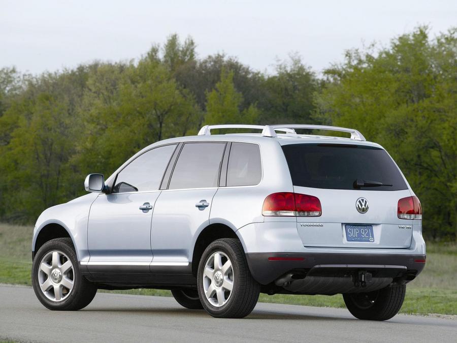  Volkswagen Touareg V10 TDi 2002 года  (US) (фото 2 из 7)